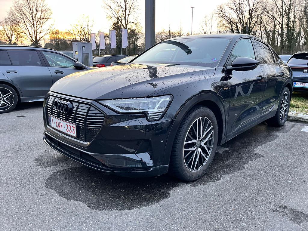 AUDI E-TRON (Year of Construction 2020, 408 PS, Electric)