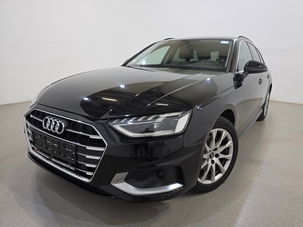 AUDI A4 (Year of Construction 2022, 136 PS, Diesel)