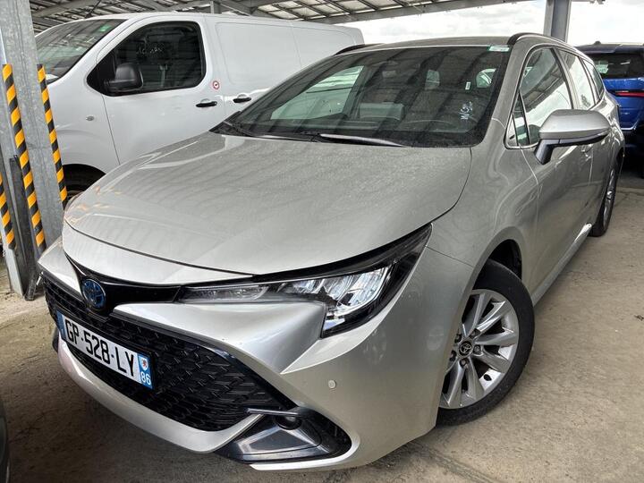 TOYOTA Corolla (Year of Construction 2023, 121 PS, Hybrid Petrol)