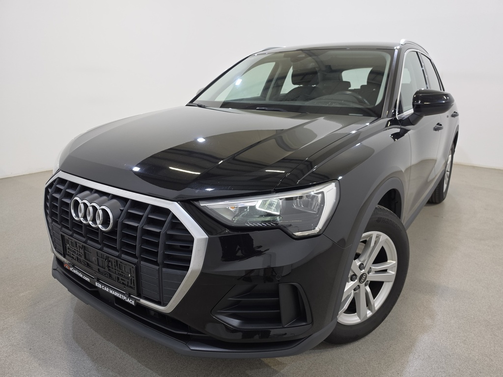 AUDI Q3 (Year of Construction 2020, 150 PS, Diesel)
