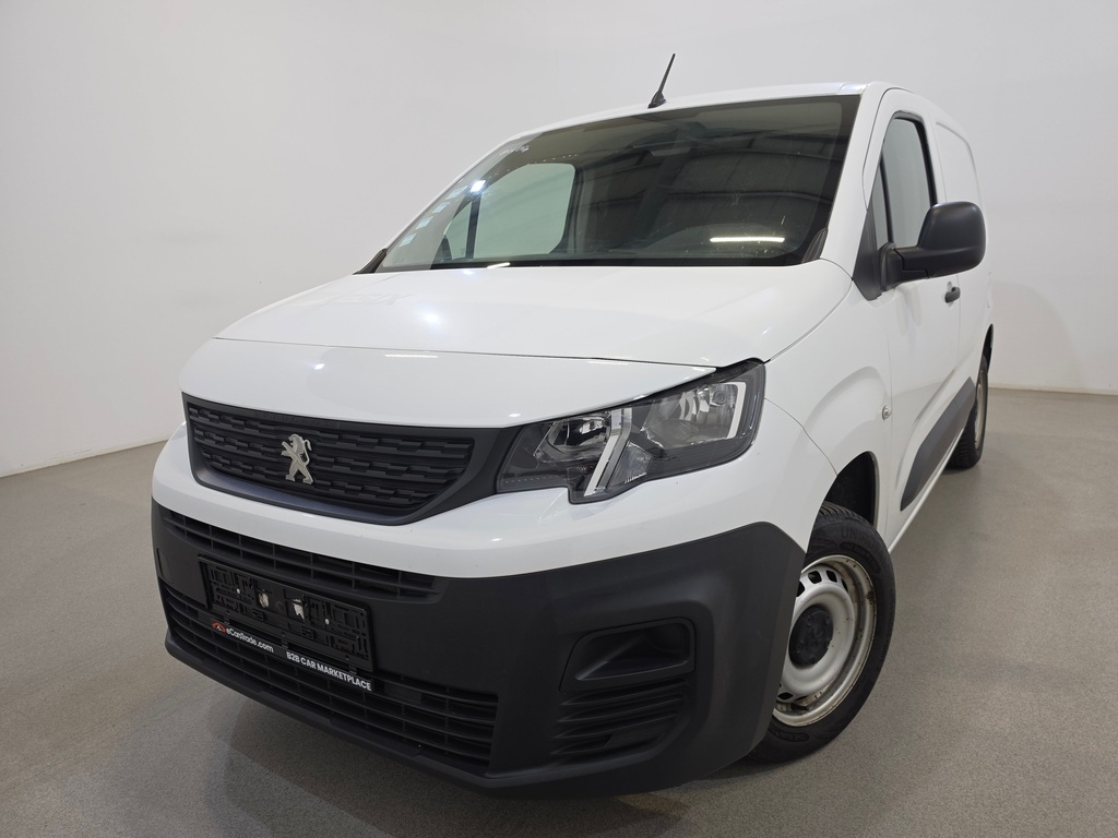 PEUGEOT Partner (Year of Construction 2021, 75 PS, Diesel)