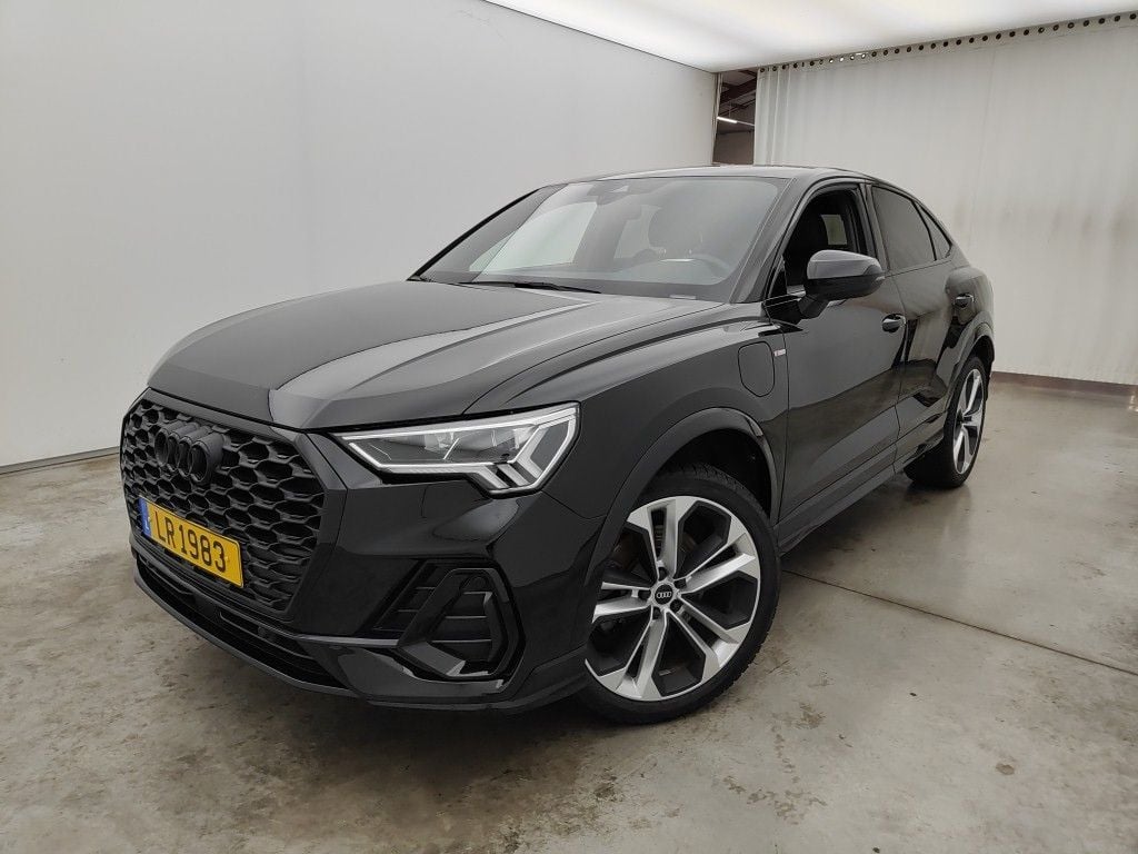 AUDI Q3 (Year of Construction 2021, 245 PS)
