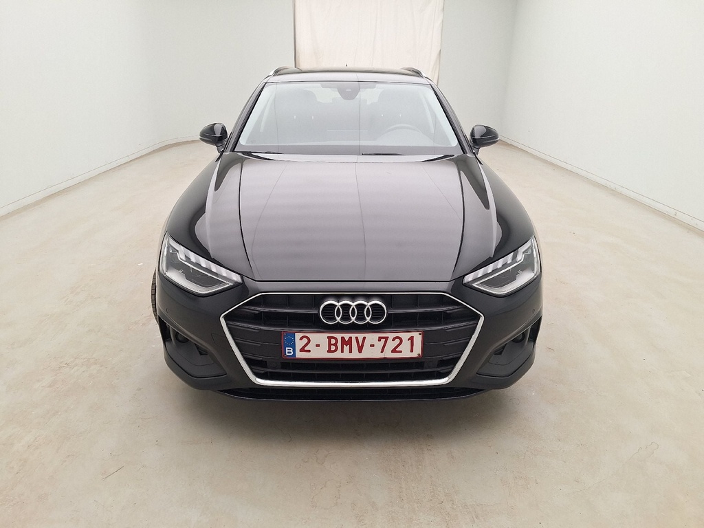 AUDI A4 (Year of Construction 2022, 163 PS, Diesel)