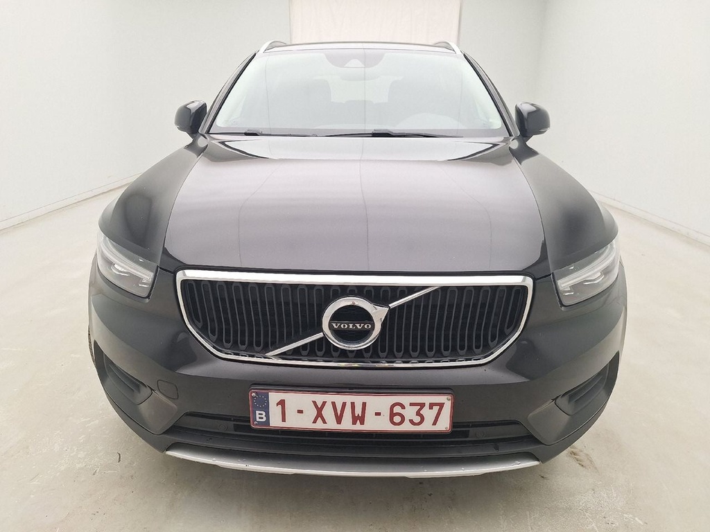 VOLVO XC40 (Year of Construction 2020, 150 PS, Diesel)