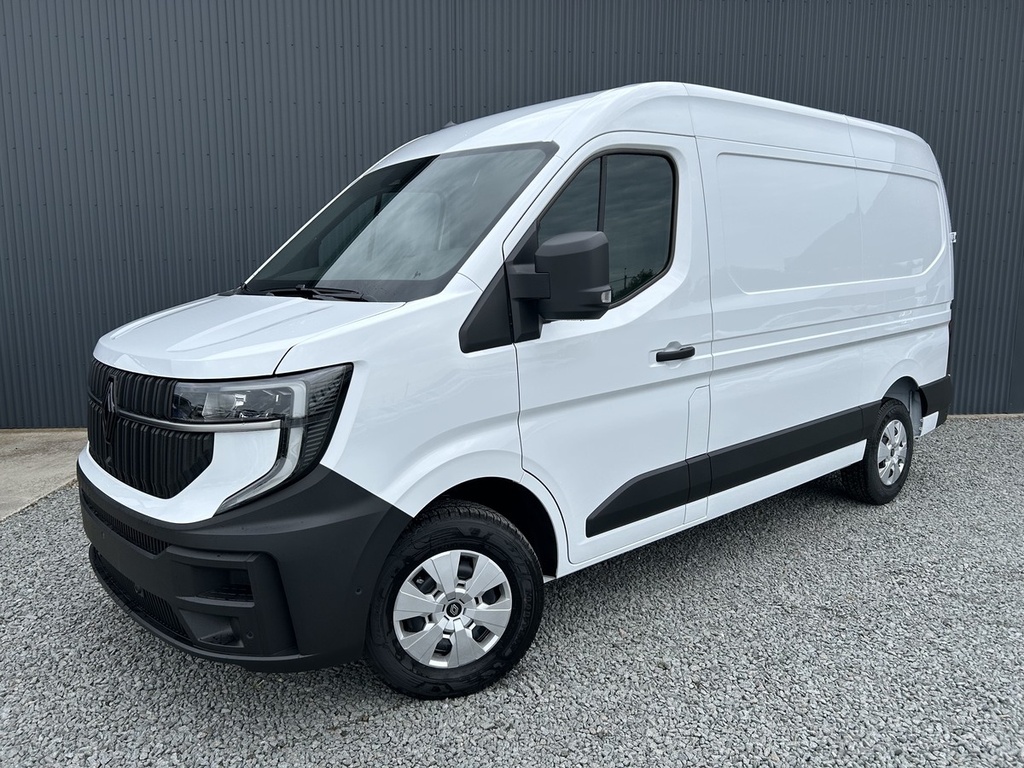 RENAULT Master (Year of Construction 2026, 153 PS, Diesel)