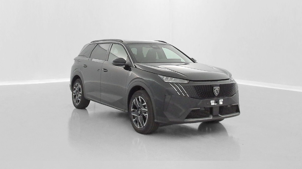 PEUGEOT 5008 (Year of Construction 2025, 136 PS, Petrol)