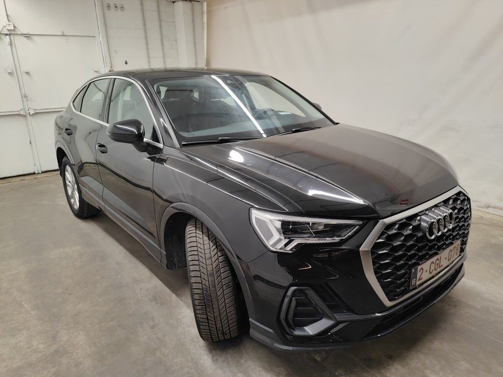 AUDI Q3 (Year of Construction 2022, 245 PS)