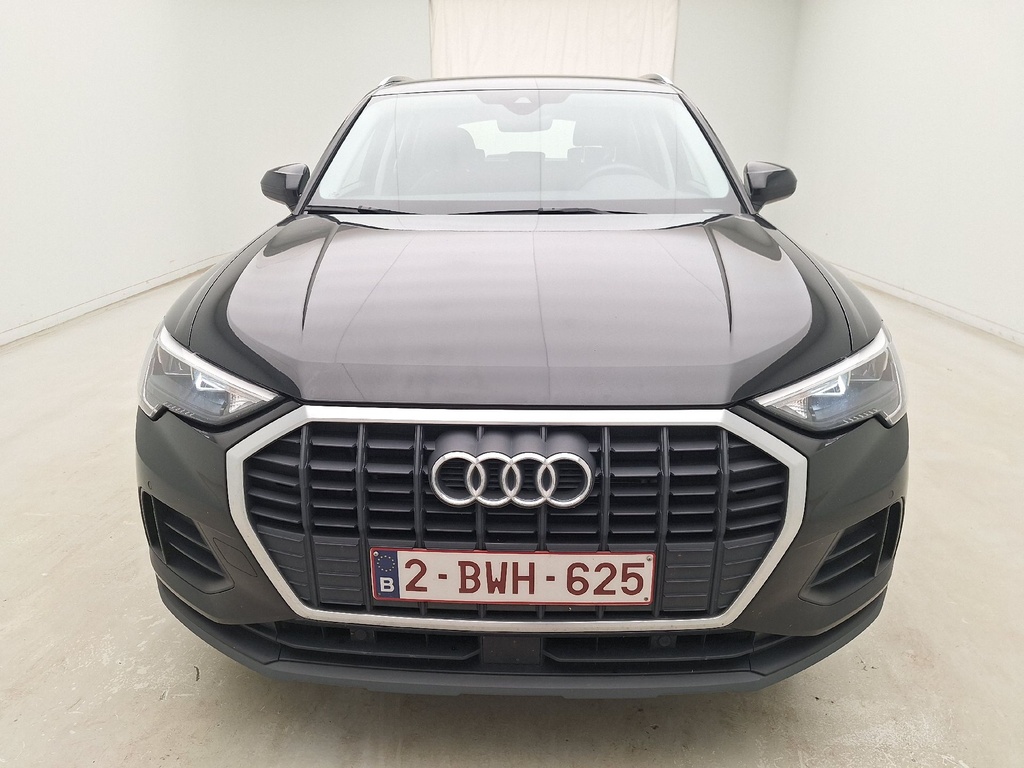 AUDI Q3 (Year of Construction 2022, 150 PS, Petrol)