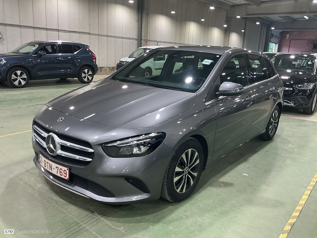 Mercedes B 180 (Year of Construction 2022, 136 PS, Petrol)