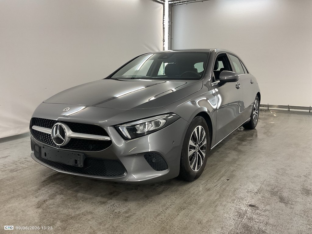 Mercedes A 180 (Year of Construction 2022, 136 PS, Petrol)