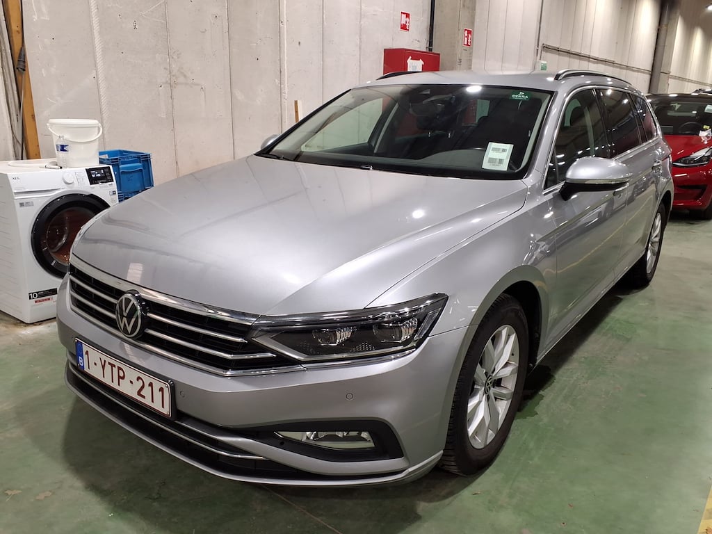 Volkswagen Passat (Year of Construction 2020, 150 PS, Petrol)