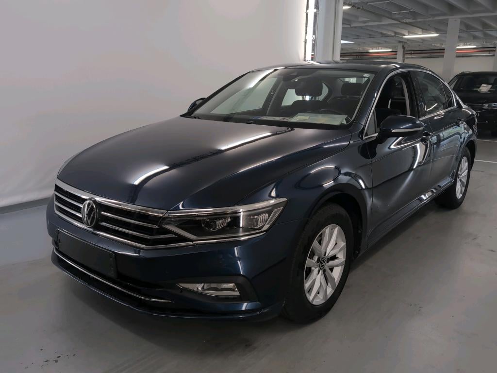Volkswagen Passat (Year of Construction 2022, 150 PS, Diesel)