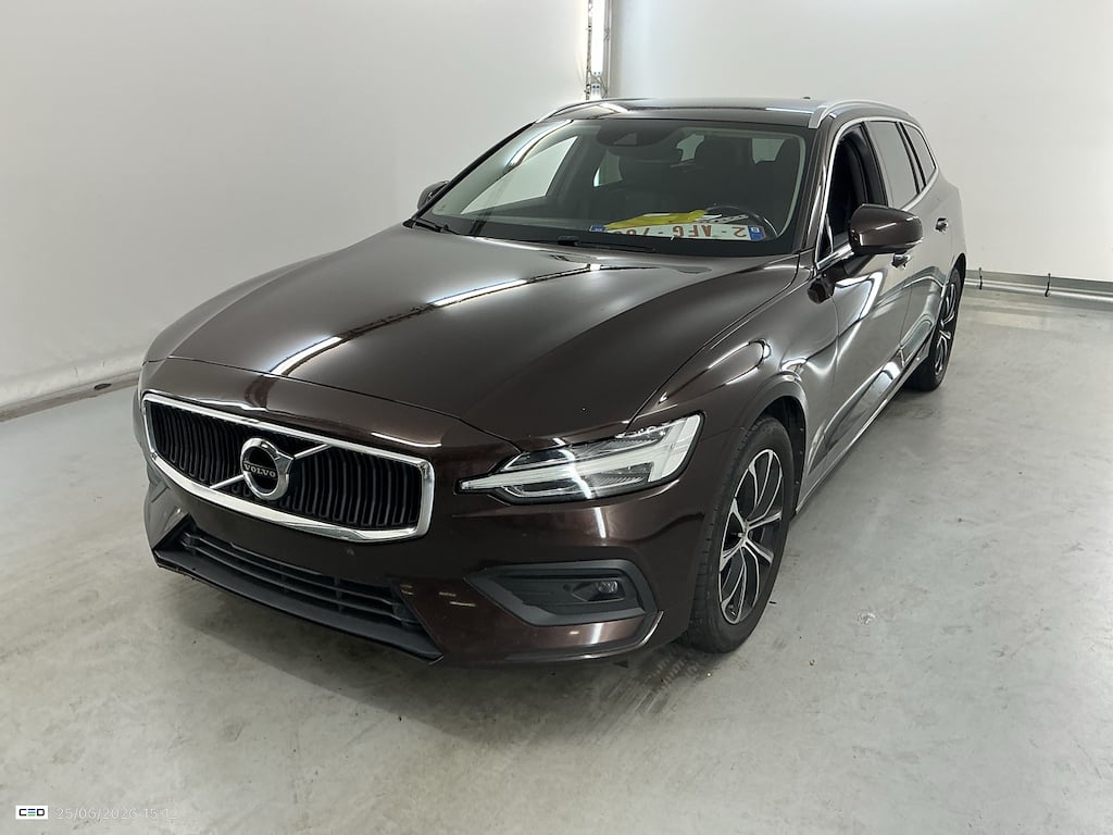 VOLVO V60 (Year of Construction 2021, 197 PS, Diesel)