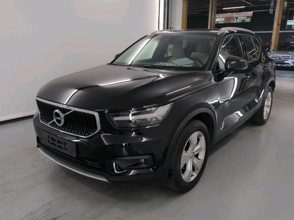 VOLVO XC40 (Year of Construction 2021, 129 PS, Petrol)
