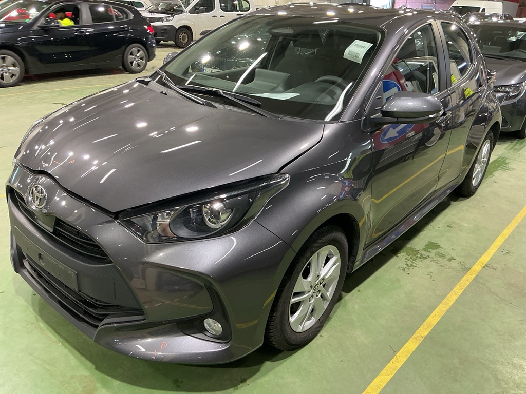 TOYOTA Yaris (Year of Construction 2024, 115 PS, Hybrid Diesel)