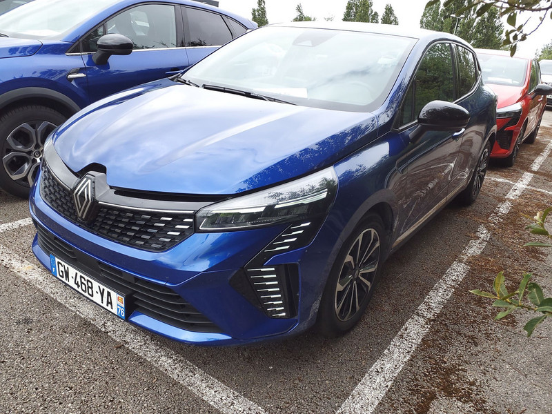 RENAULT Clio (Year of Construction 2024, 91 PS, Petrol)