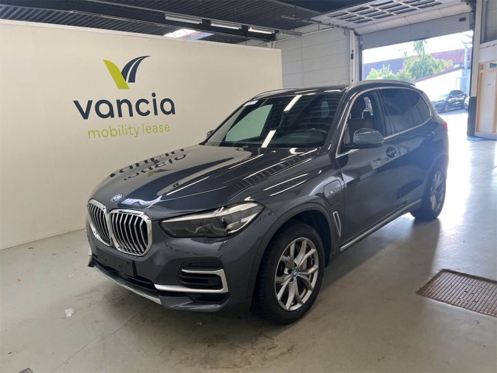 BMW X5 (Year of Construction 2022, 286 PS, Hybrid Petrol)