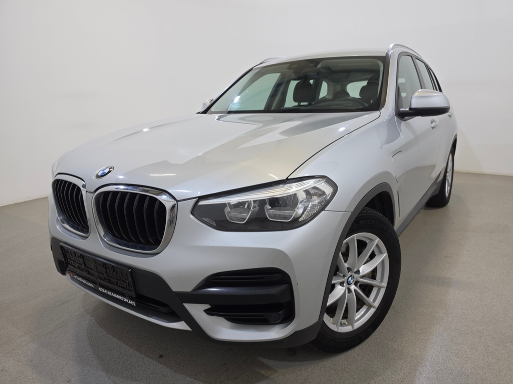 BMW X3 (Year of Construction 2021, 163 PS, Hybrid Petrol)