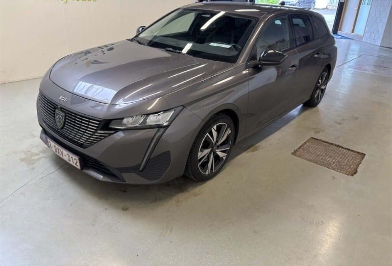 PEUGEOT 308 (Year of Construction 2022, 131 PS, Diesel)