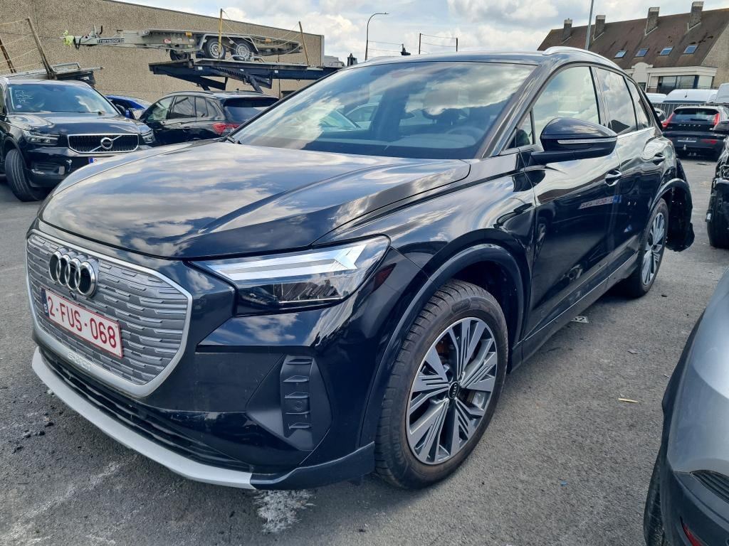 AUDI Q4 e-tron (Year of Construction 2024, 286 PS, Electric)