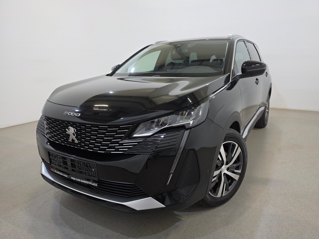 PEUGEOT 5008 (Year of Construction 2021, 130 PS, Petrol)