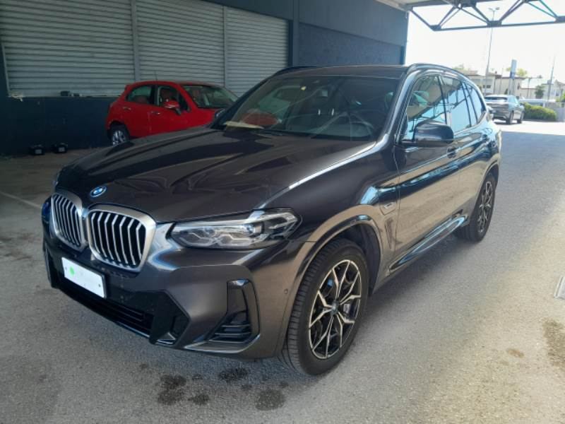 BMW X3 (Year of Construction 2022, 292 PS, Hybrid Petrol)