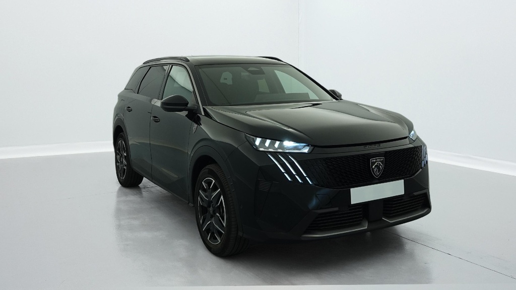 PEUGEOT 5008 (Year of Construction 2025, 136 PS, Petrol)
