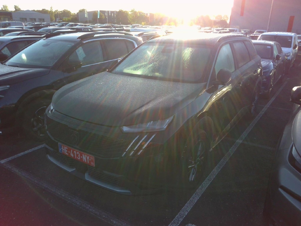 PEUGEOT 5008 (Year of Construction 2025, 136 PS, Petrol)