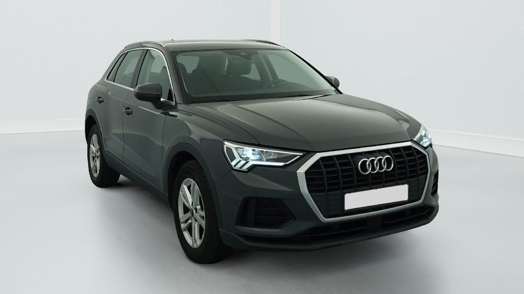 AUDI Q3 (Year of Construction 2023, 150 PS, Diesel)