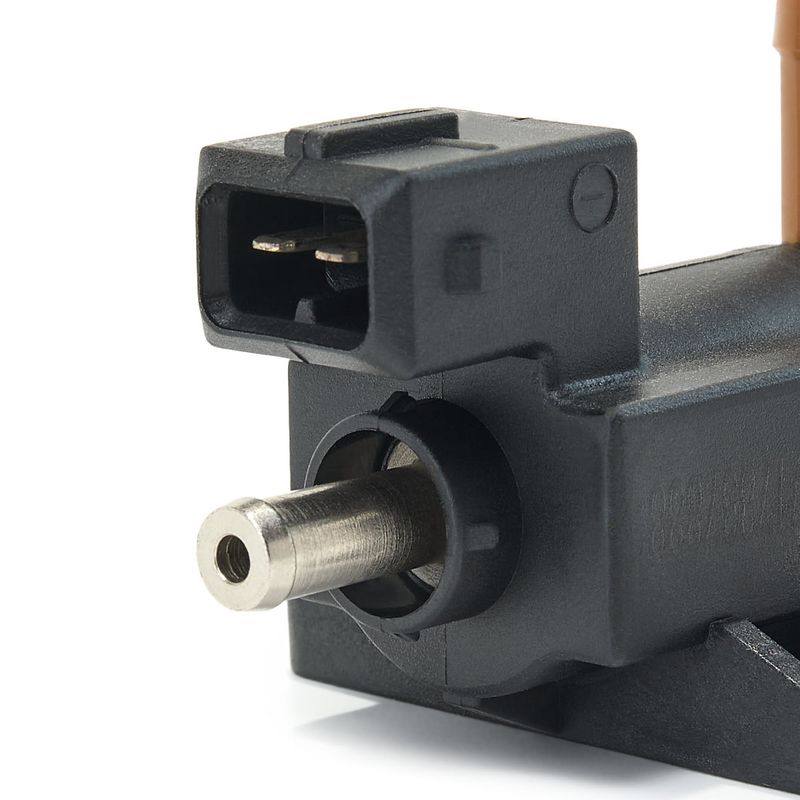 Pressure converter, turbocharger