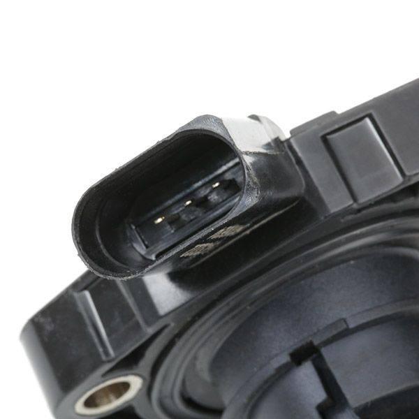 Sensor, engine oil level