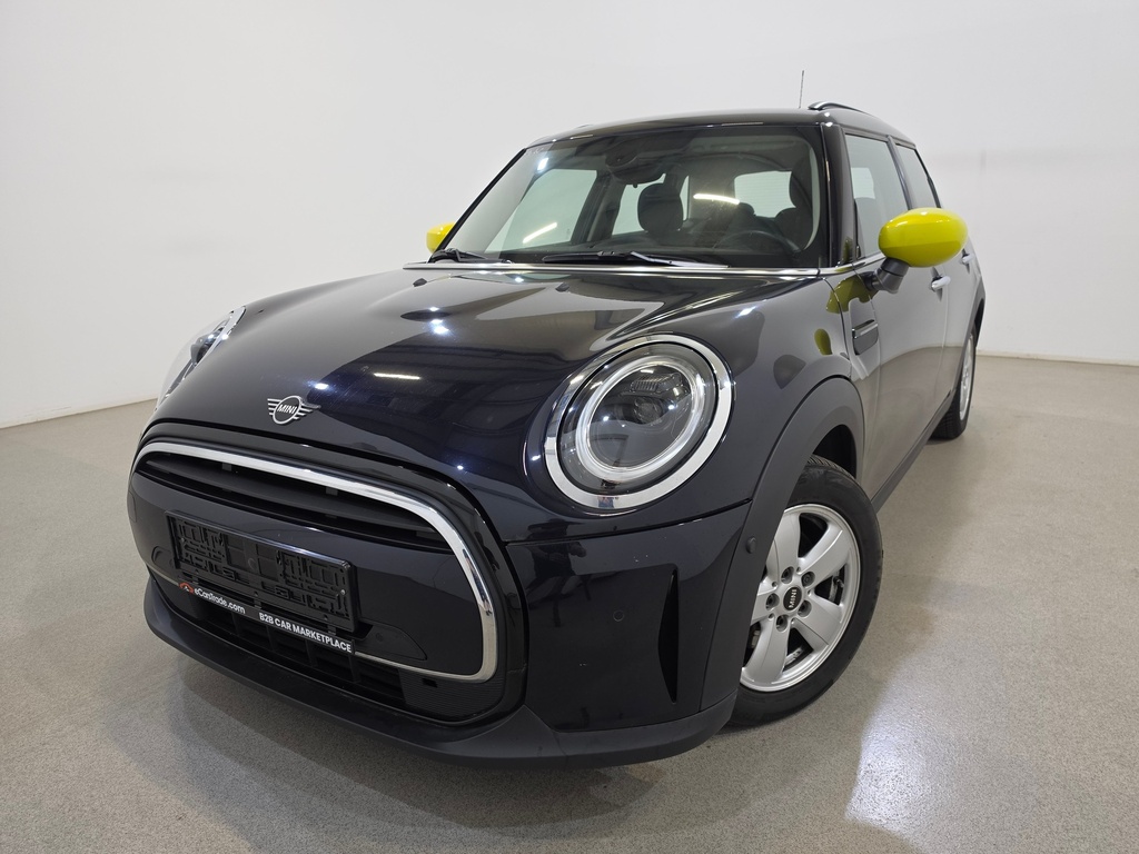 MINI ONE (Year of Construction 2021, 102 PS, Petrol)