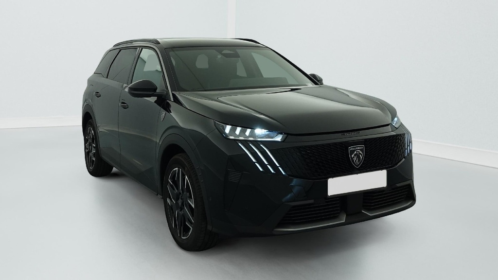 PEUGEOT 5008 (Year of Construction 2025, 136 PS, Petrol)