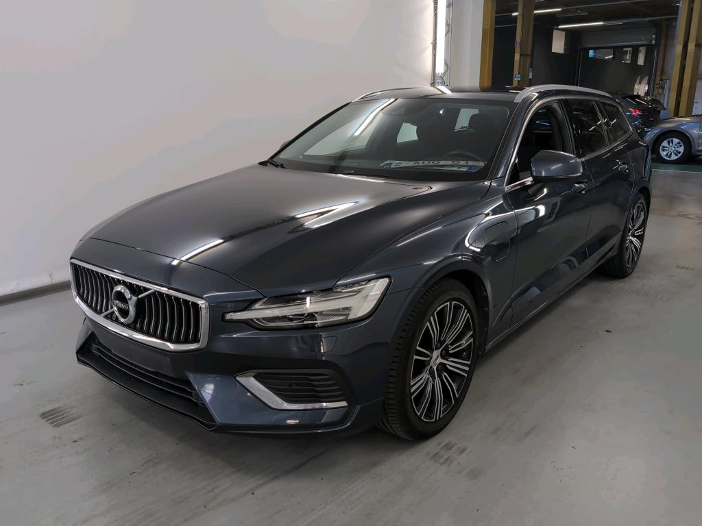 VOLVO V60 (Year of Construction 2021, 253 PS, Hybrid Petrol)