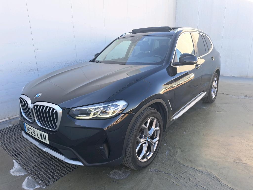 BMW X3 (Year of Construction 2022, 190 PS, Electric)