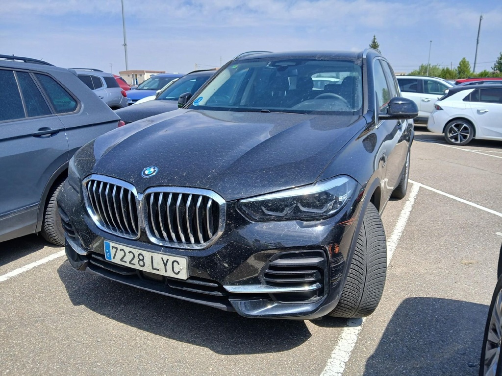 BMW X5 (Year of Construction 2022, 394 PS, Hybrid Petrol)