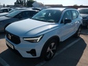 VOLVO XC40 (Year of Construction 2023, 211 PS, Hybrid Petrol)
