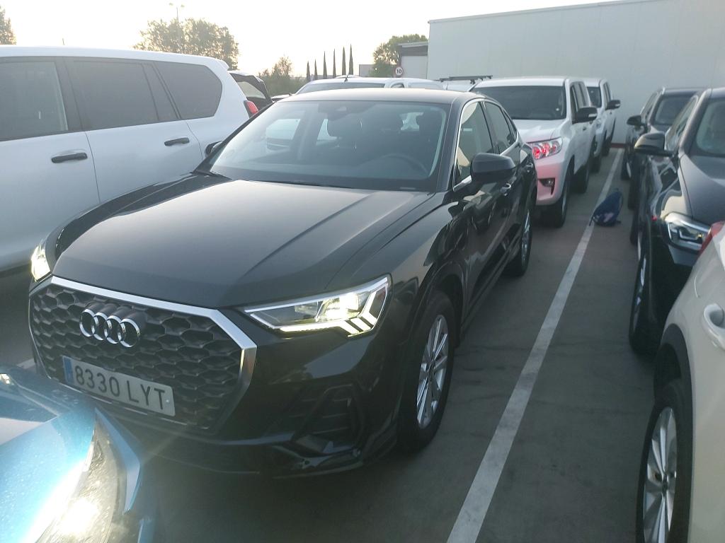 AUDI Q3 (Year of Construction 2022, 245 PS, Hybrid Petrol)