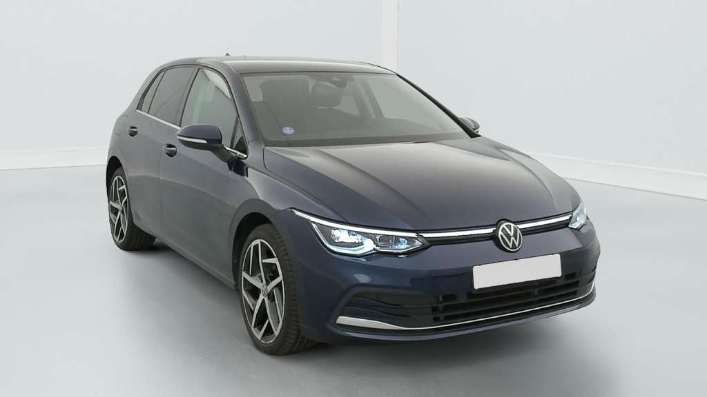 Volkswagen Golf (Year of Construction 2022, 150 PS, Petrol)