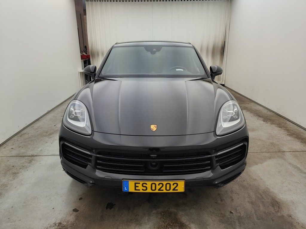 PORSCHE Cayenne (Year of Construction 2020, 462 PS, Hybrid Petrol)