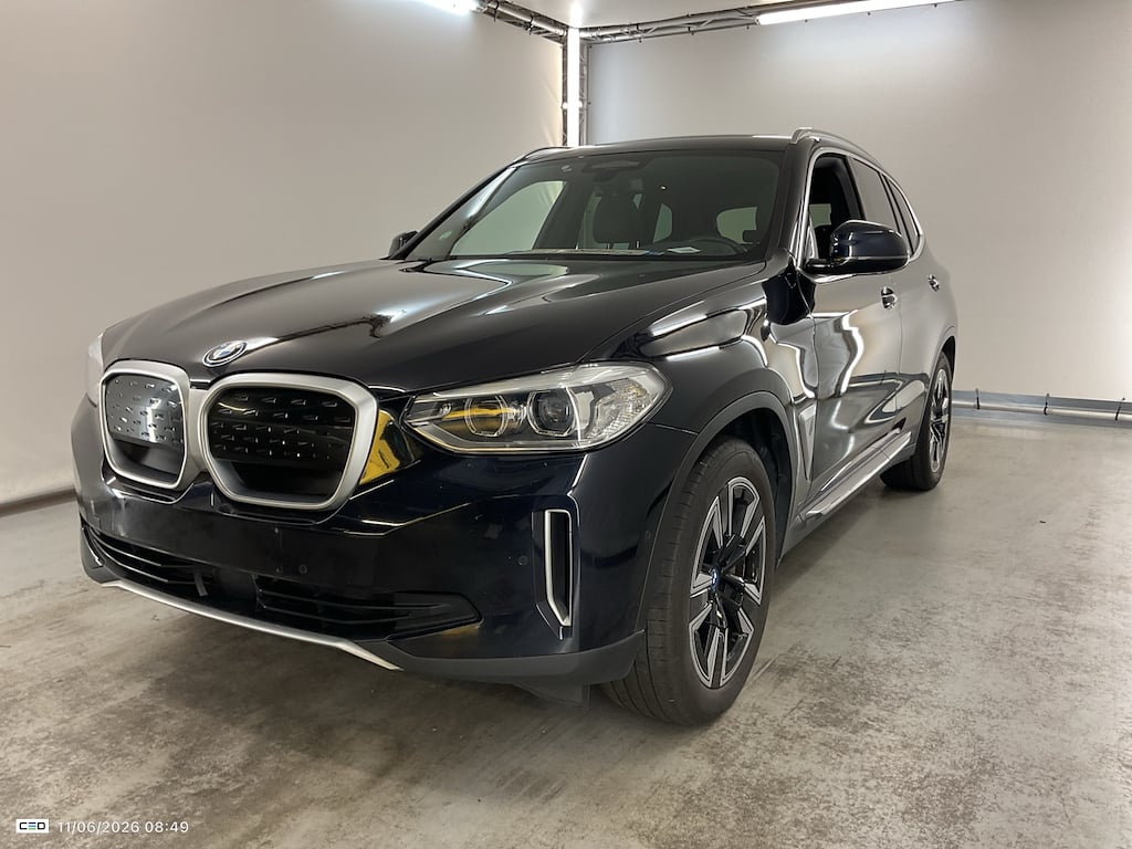 BMW iX3 (Year of Construction 2021, 286 PS, Electric)