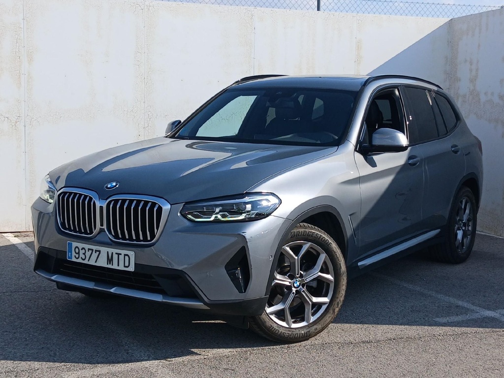 BMW X3 (Year of Construction 2024, 190 PS, Electric)