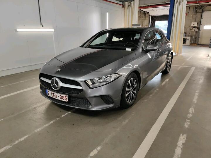 Mercedes A 180 (Year of Construction 2022, 136 PS, Petrol)