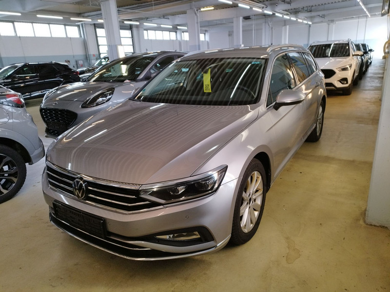 Volkswagen Passat (Year of Construction 2024, 150 PS, Diesel)