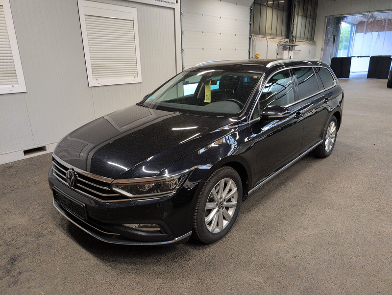 Volkswagen Passat (Year of Construction 2024, 150 PS, Diesel)