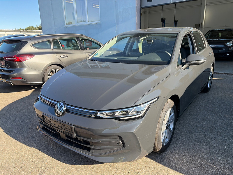 Volkswagen Golf (Year of Construction 2024, 116 PS, Diesel)