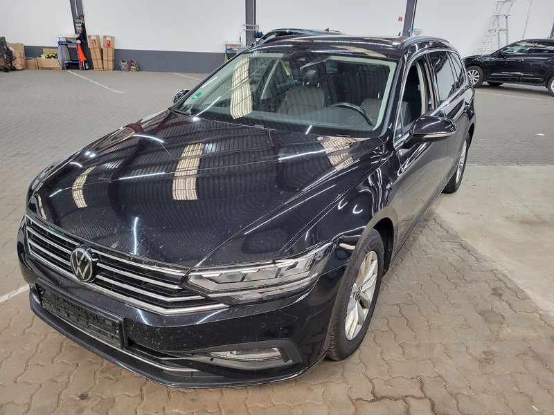 Volkswagen Passat (Year of Construction 2024, 150 PS, Diesel)