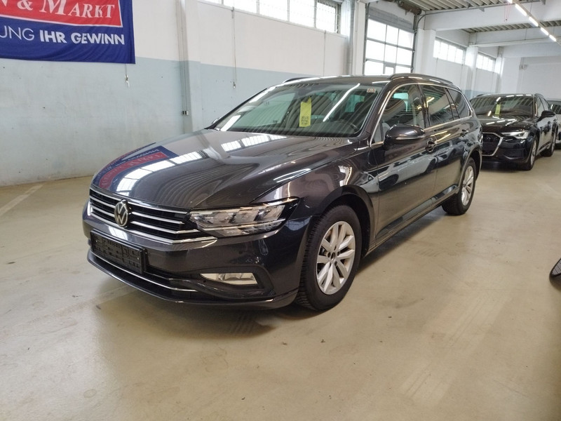 Volkswagen Passat (Year of Construction 2024, 150 PS, Diesel)