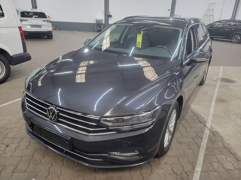 Volkswagen Passat (Year of Construction 2024, 150 PS, Diesel)