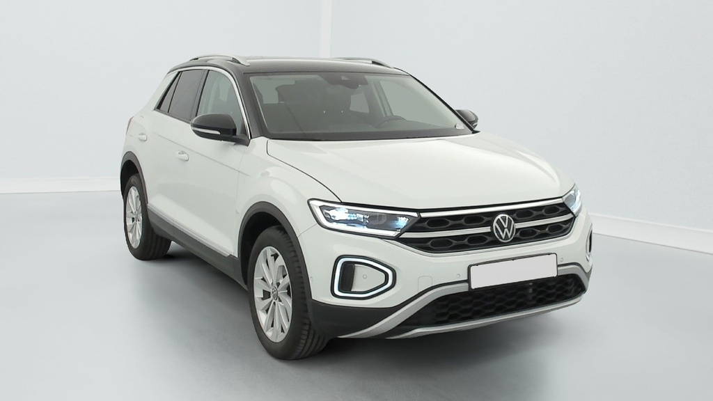 Volkswagen T-Roc (Year of Construction 2022, 150 PS, Petrol)